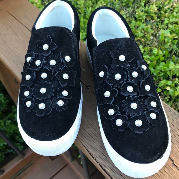 Marc Fisher Sneaker Slip On - Picture 4 of 13